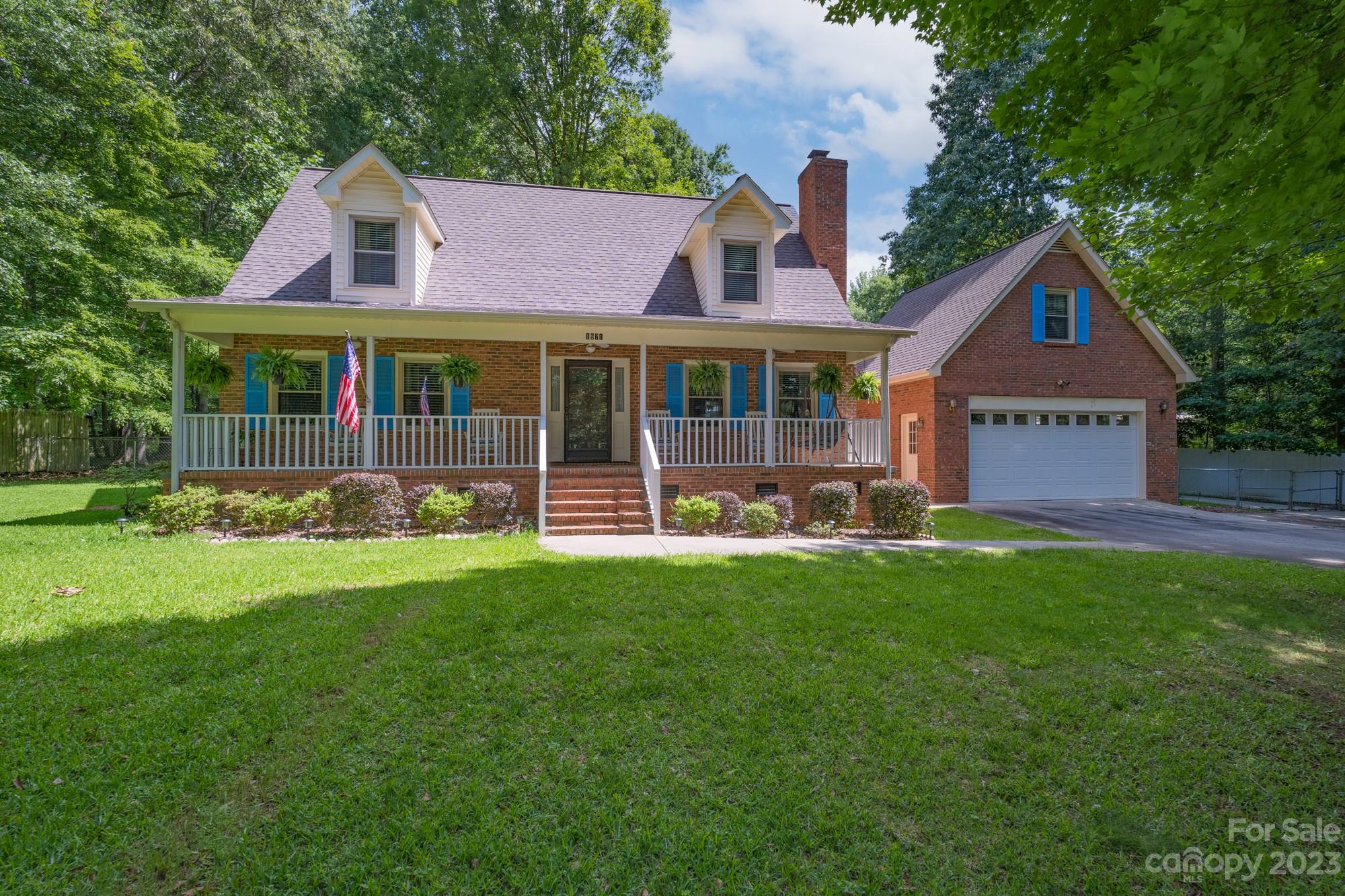 Hickory Hills - Residential