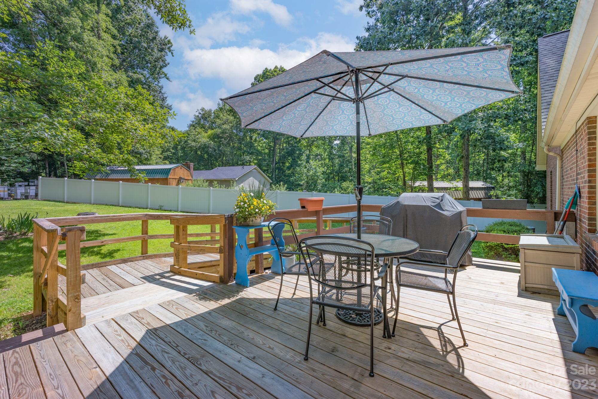 Hickory Hills - Residential