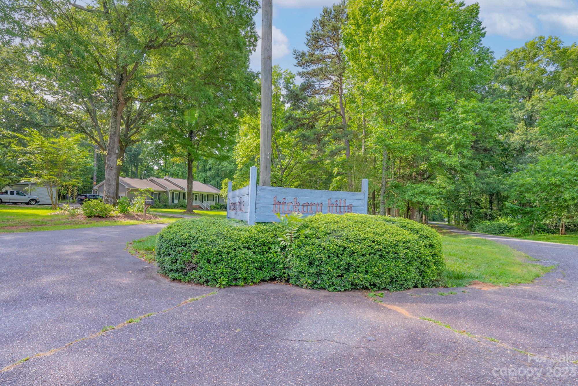 Hickory Hills - Residential