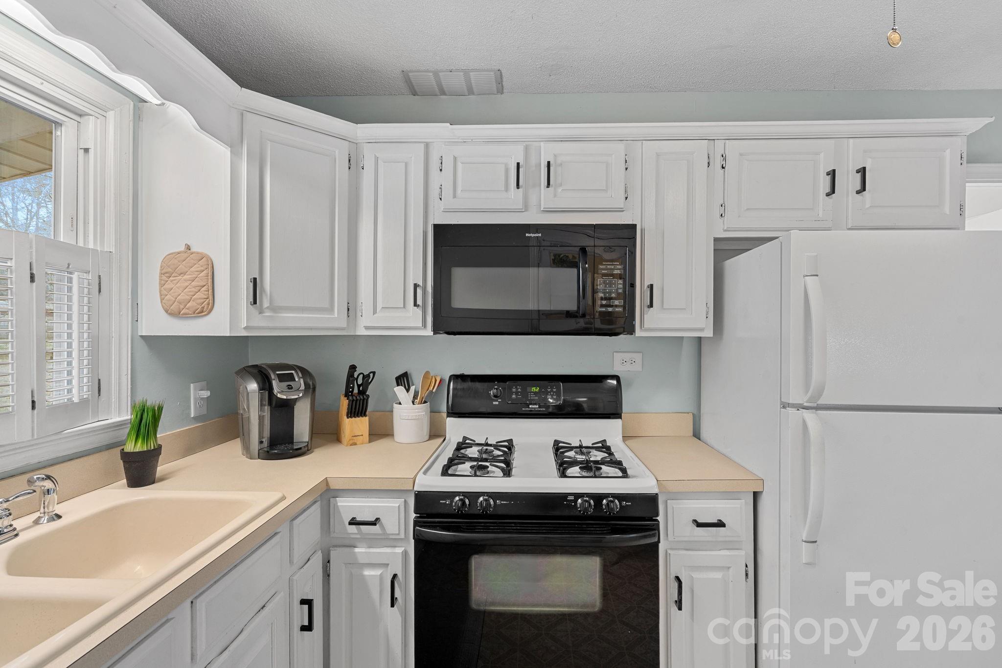 Dickson Heights - Residential