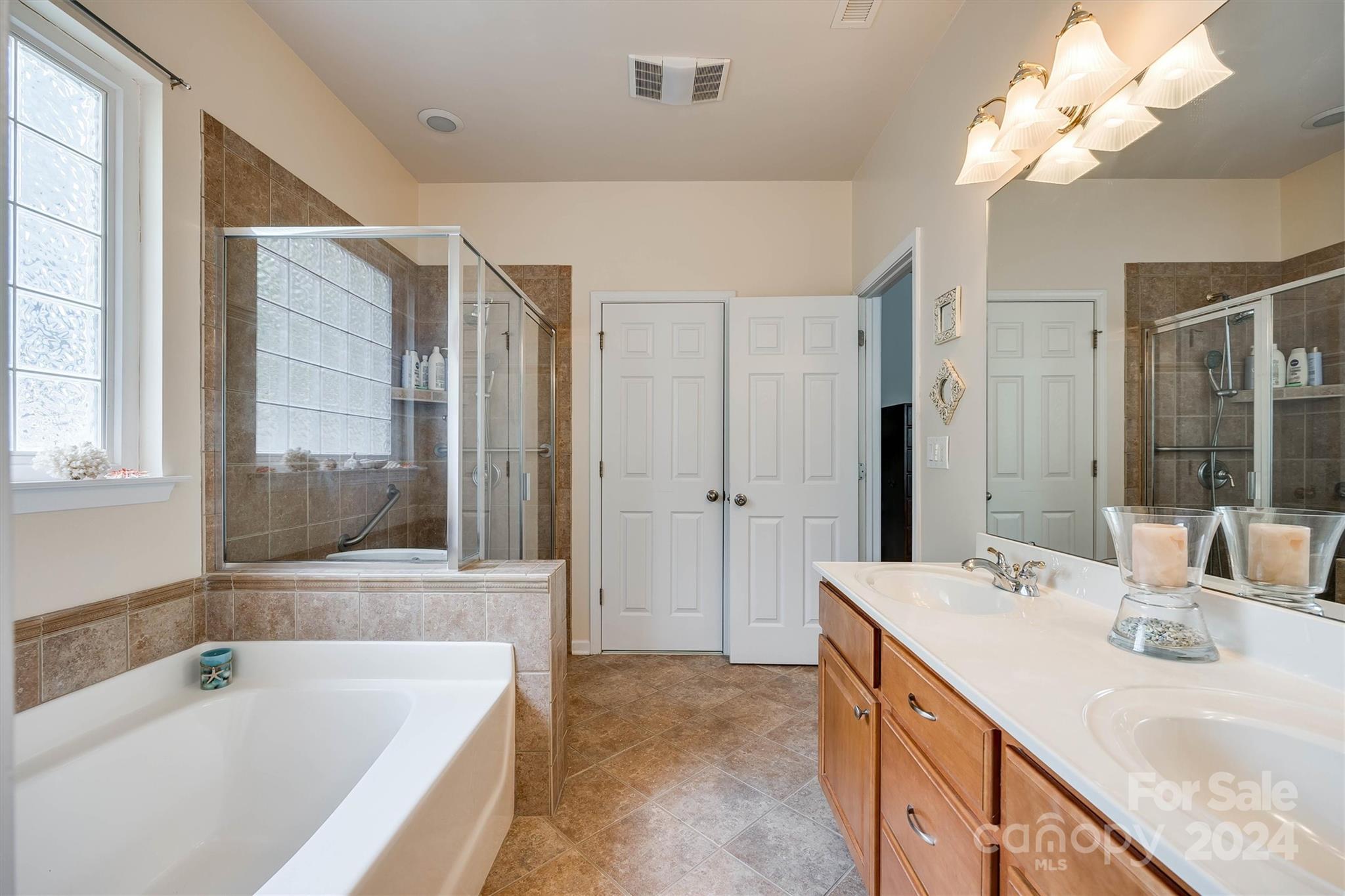 Carrington Ridge - Residential