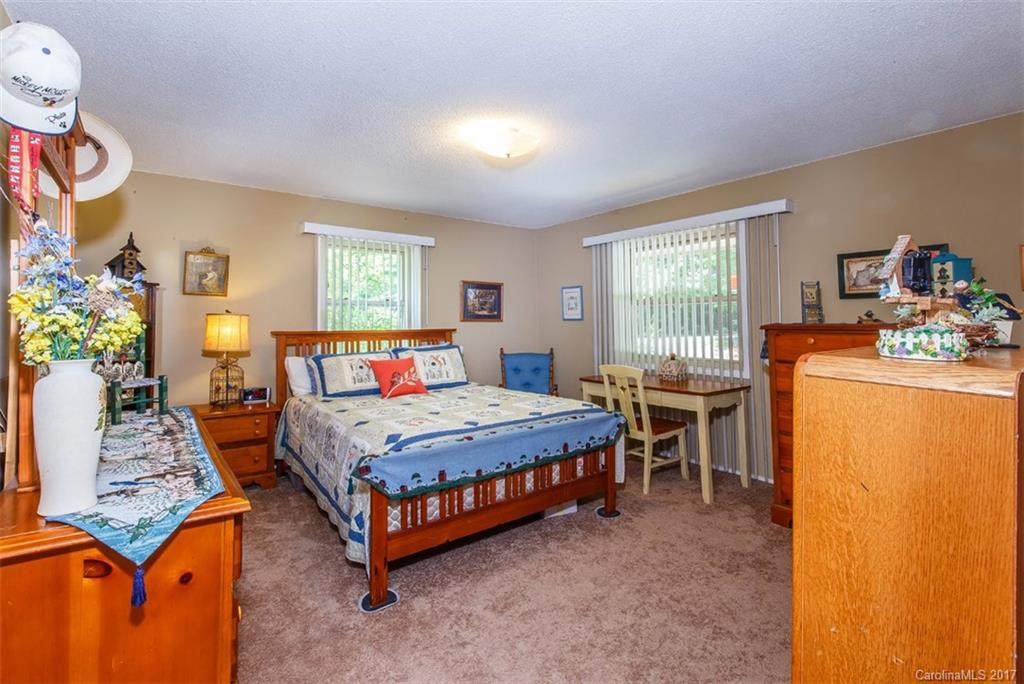 Connestee Falls - Residential