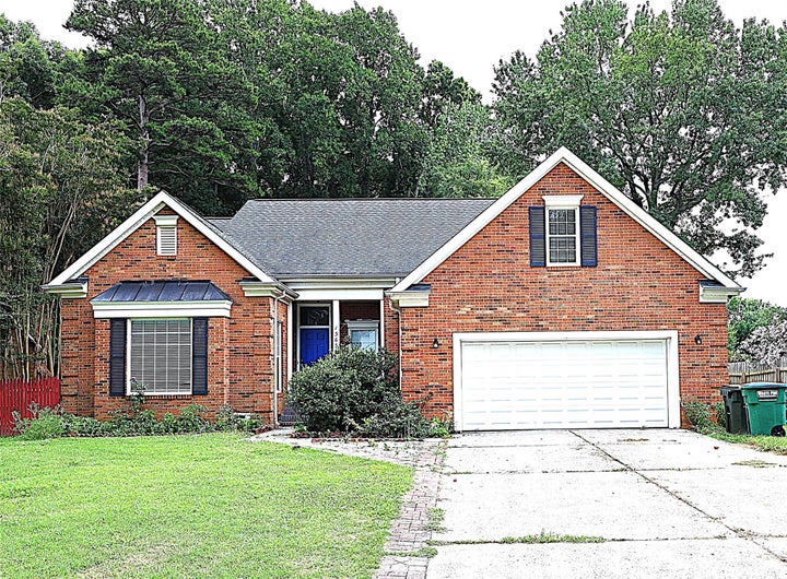 Photo 1 of 32 — 13636 Portpatrick Lane, Matthews, NC 28105