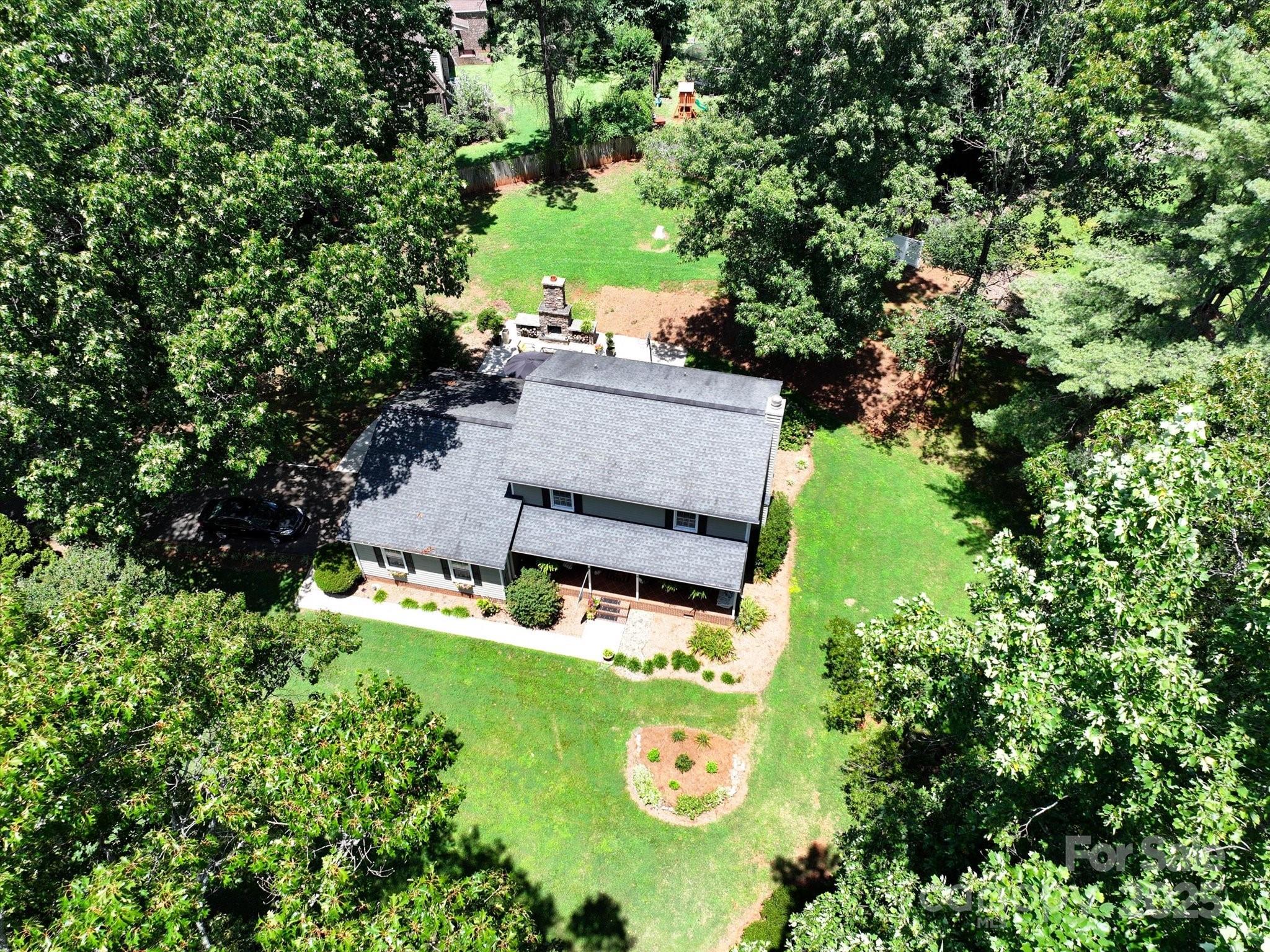 1496 Hardwood Circle