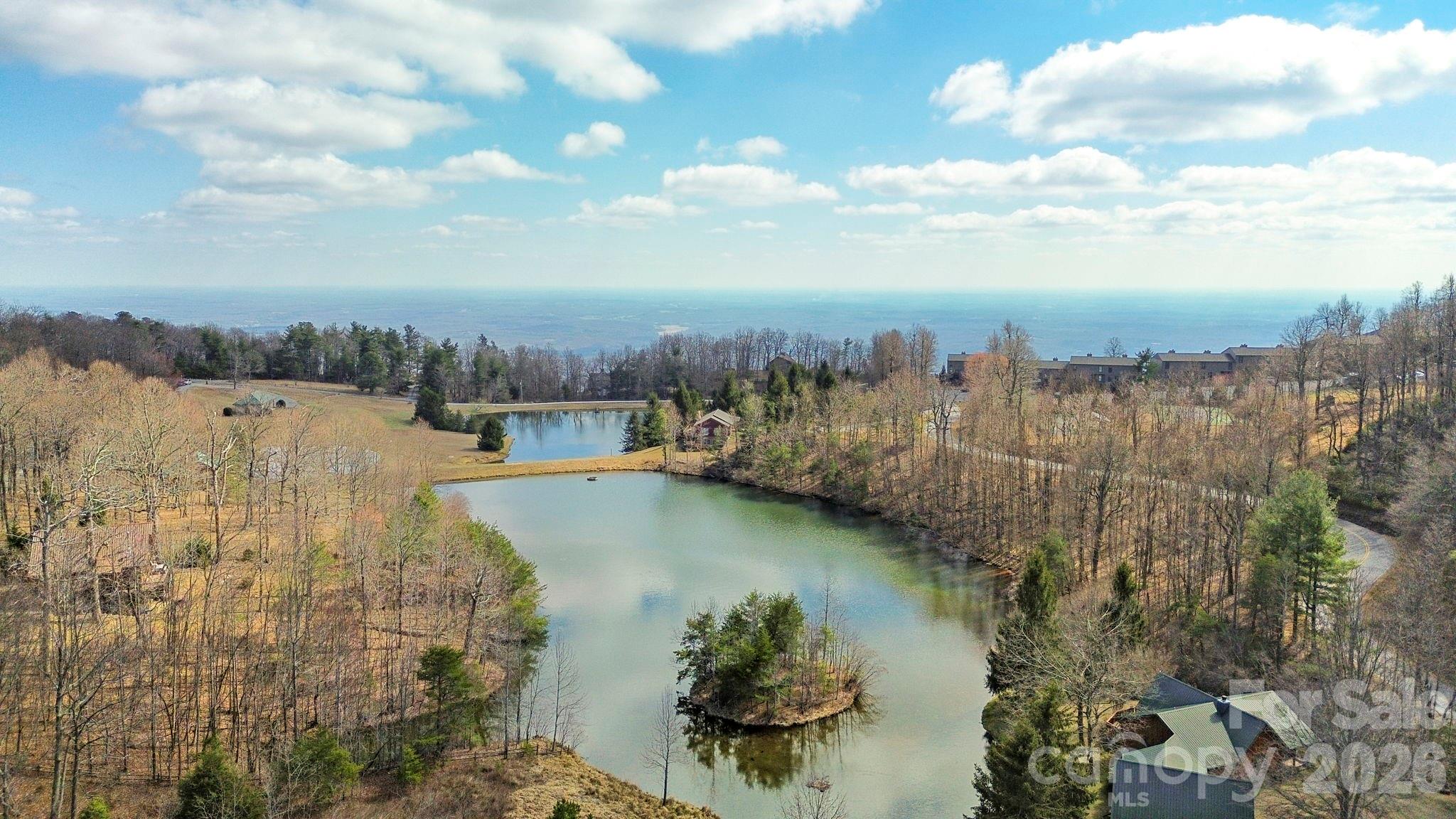 White Oak Mountain - Land