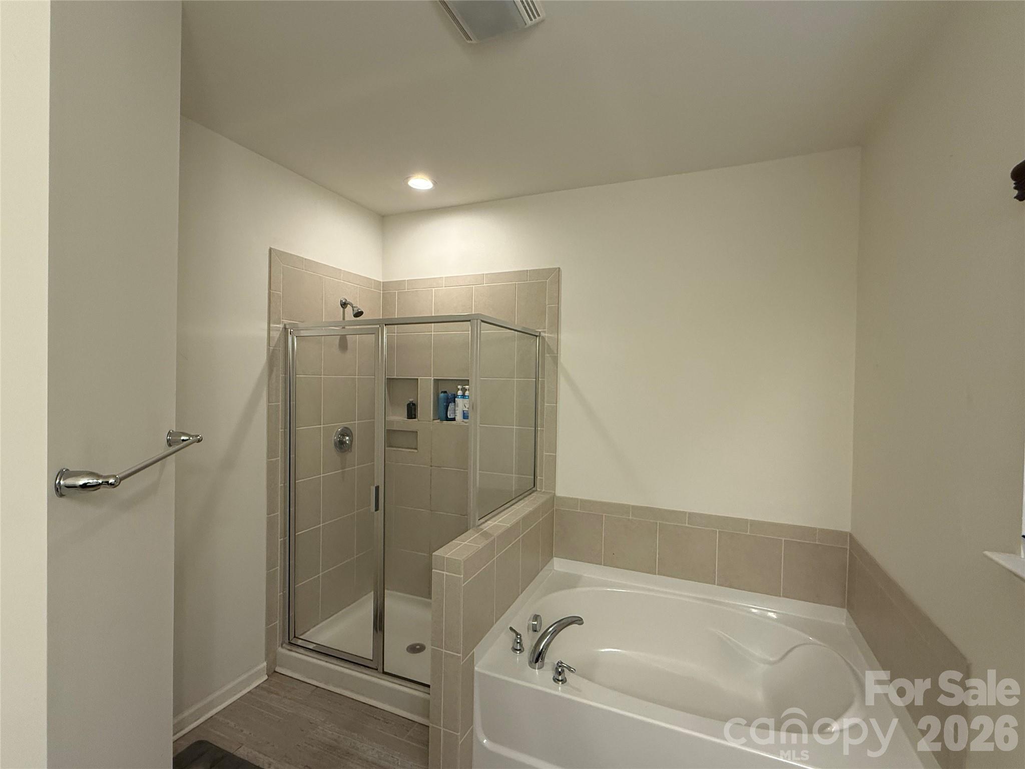 The Highlands at Greenbrier - Residential