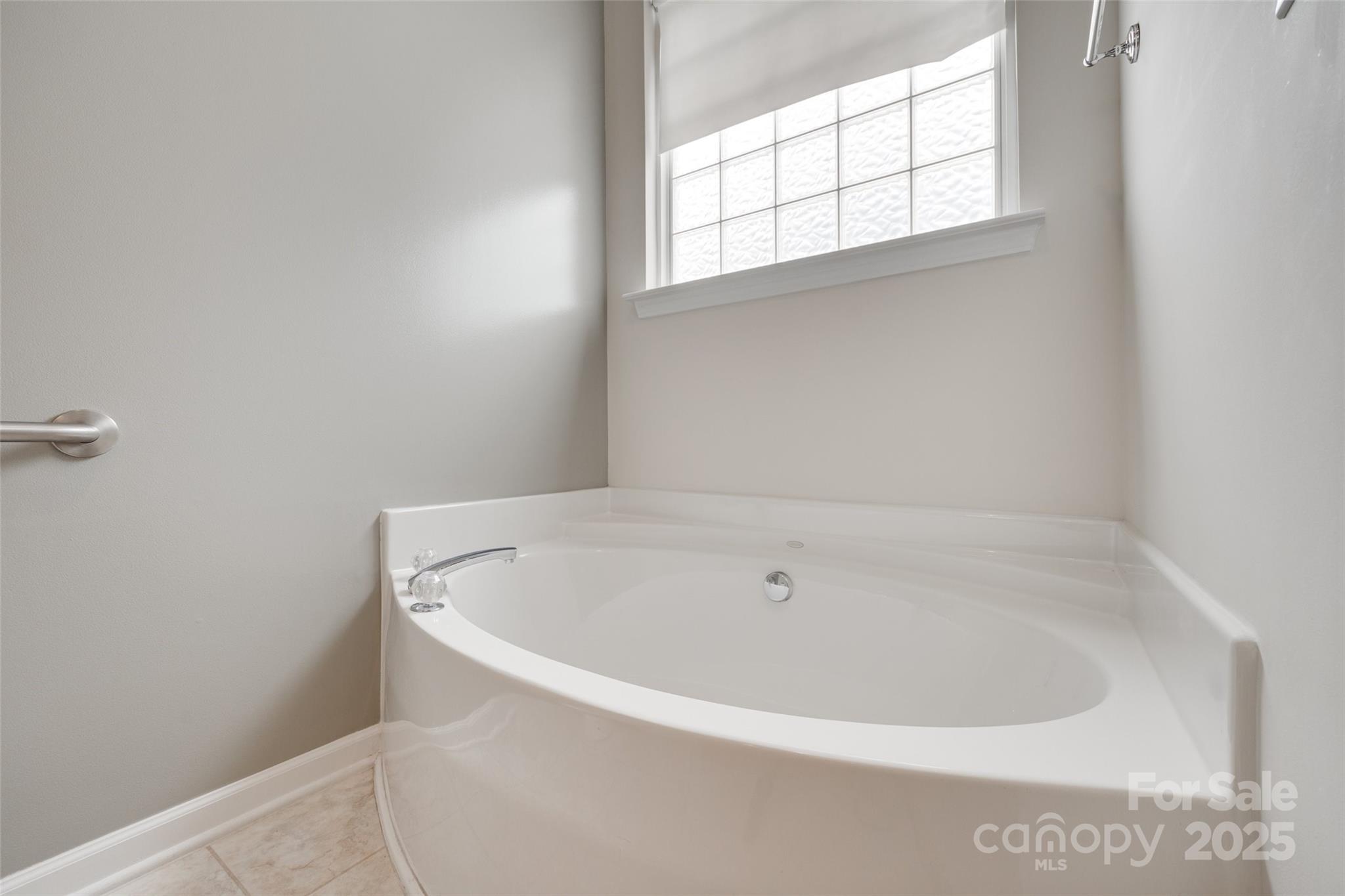 Four Seasons at Gold Hill - Residential