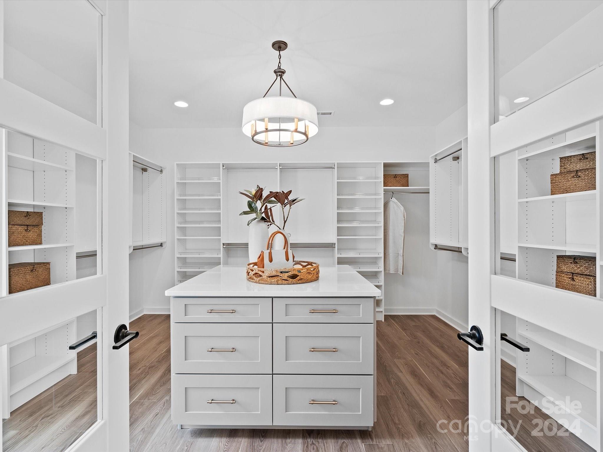 The Vineyards on Lake Wylie - Residential