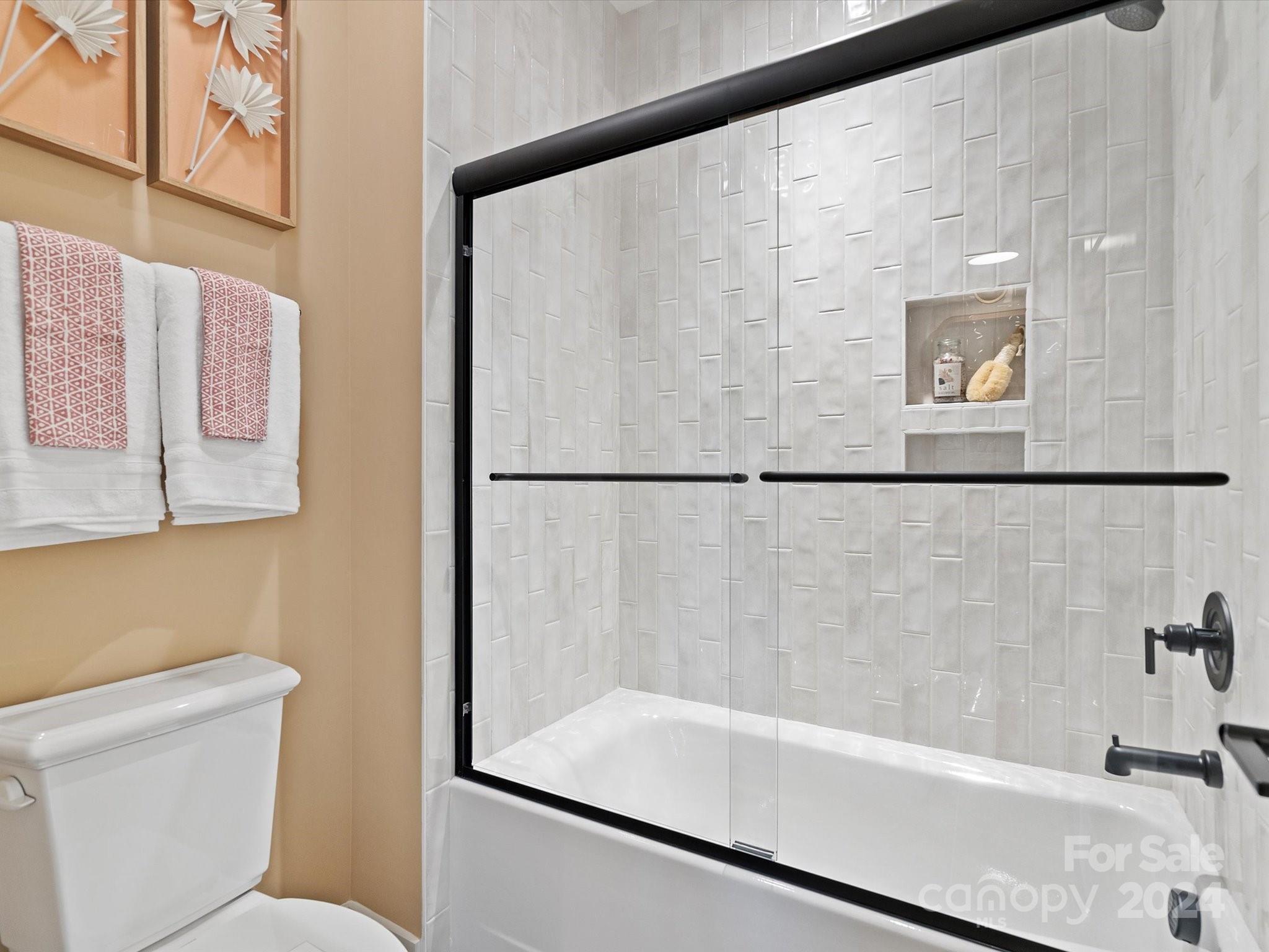 The Vineyards on Lake Wylie - Residential