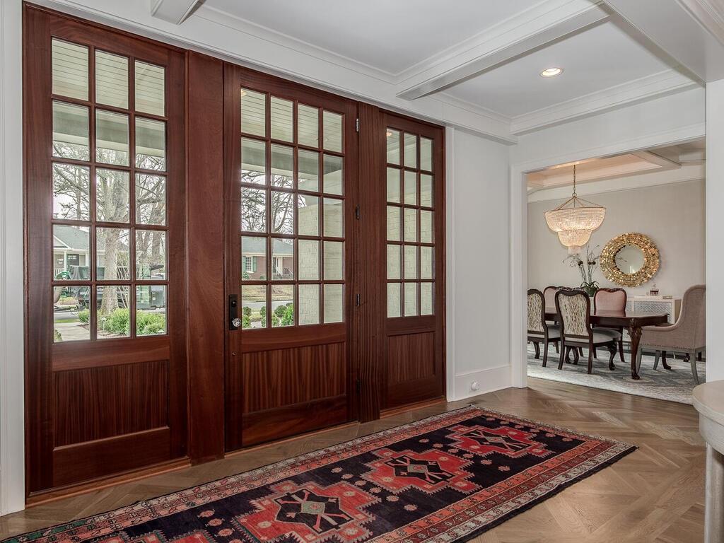 Myers Park - Residential