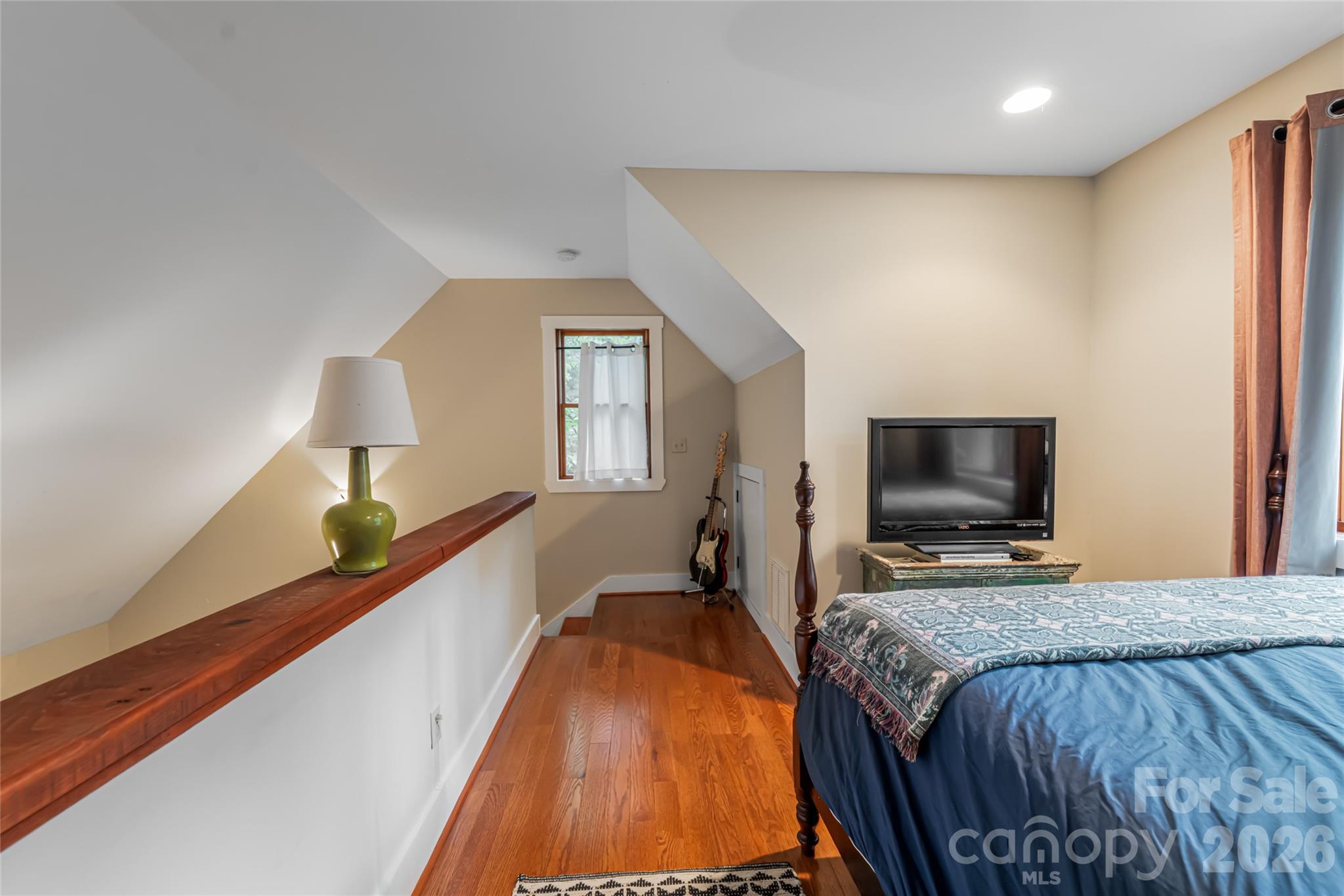 Montford - Residential Income