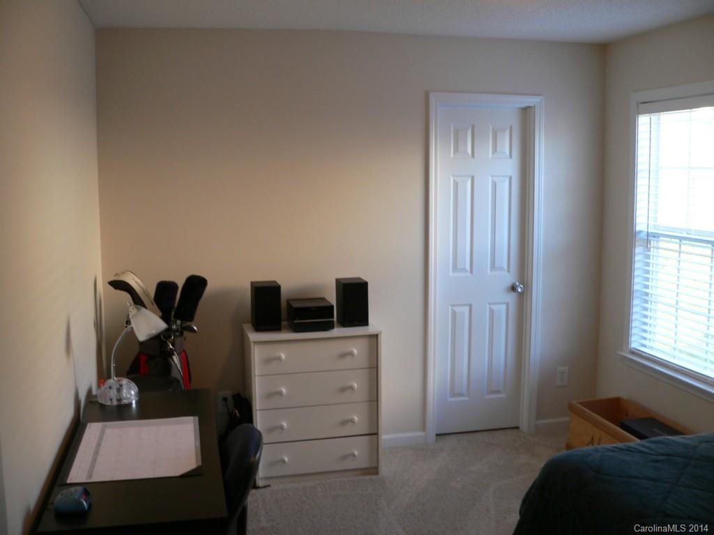 Hallmark Glen - Residential