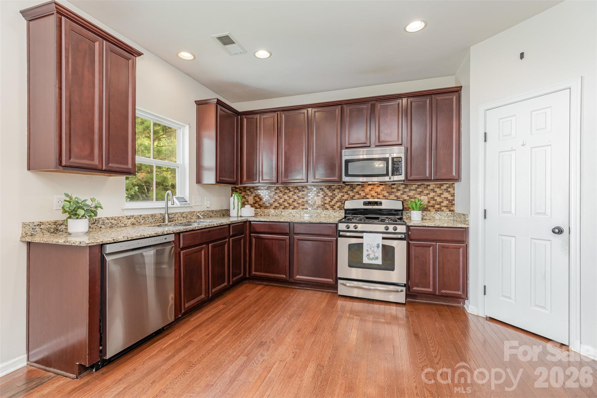 Dominion Bridge - Residential