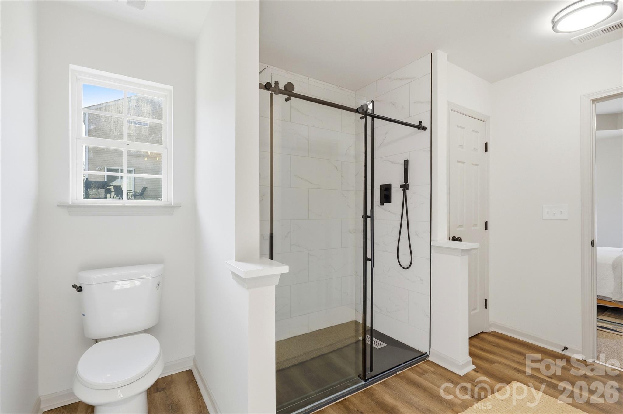 Hammond Lake - Residential