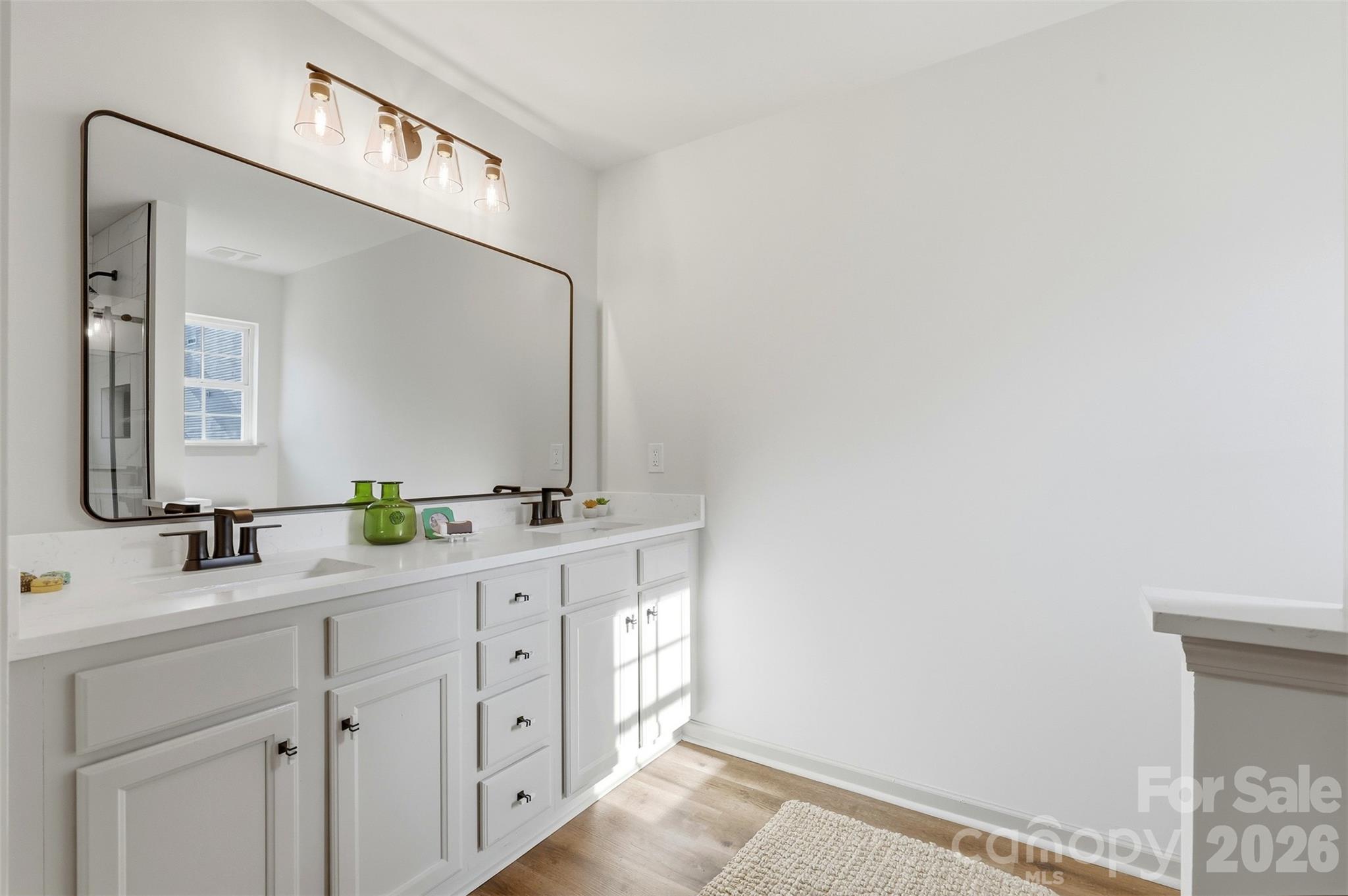 Hammond Lake - Residential