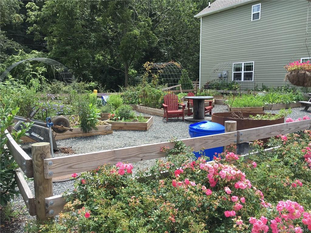 Mill Creek - Residential