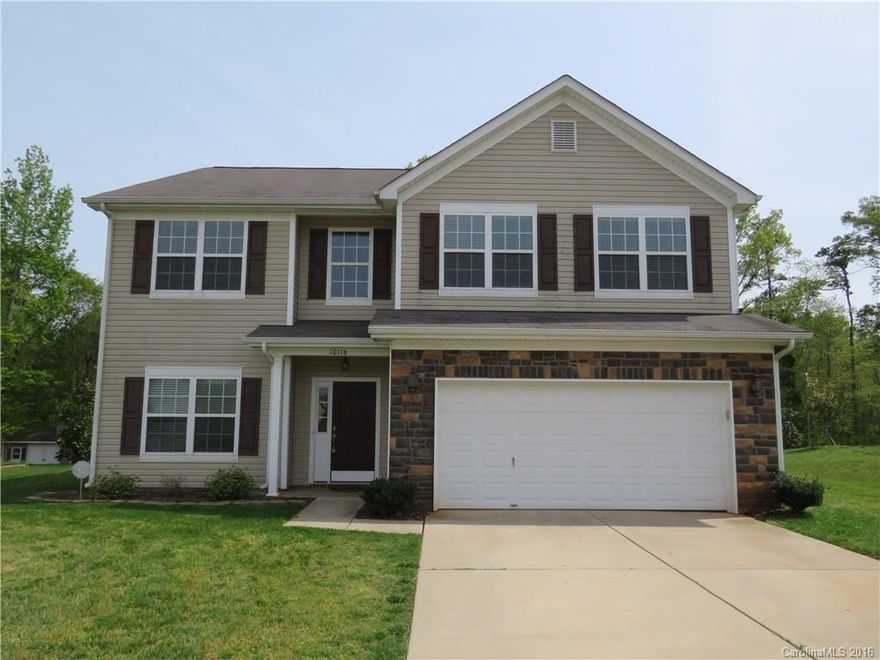 Beautiful newer home features a very comfortable living arrangement: very open floor plan with hardwood flooring, private office/flex space and a loft area … MAKE THIS ONE YOURS TODAY! Kitchen features up-to-date cabinets with a work island and stainless steel appliances. LOCATION, LOCATION, LOCATION.