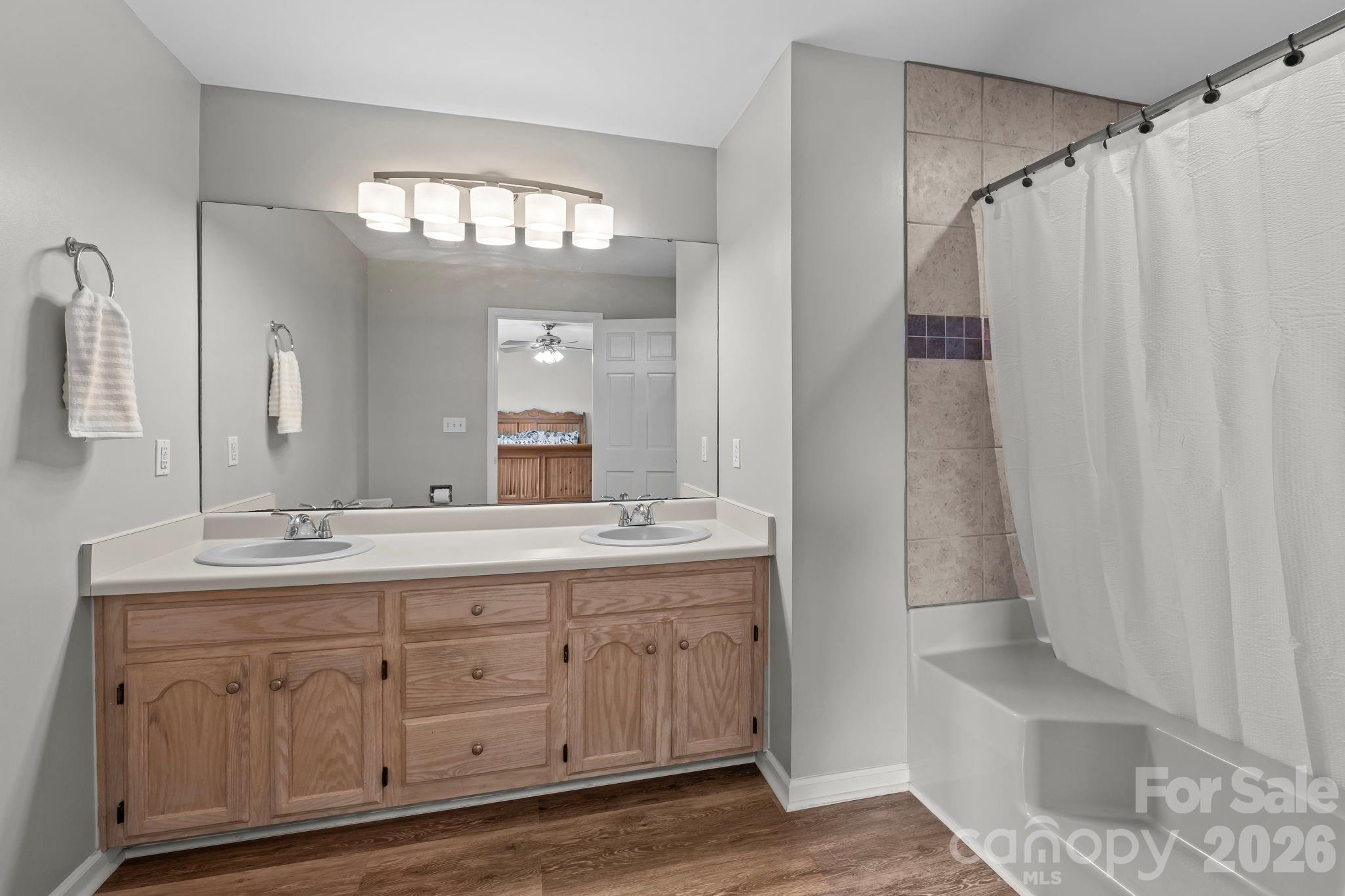 Cameron Acres - Residential