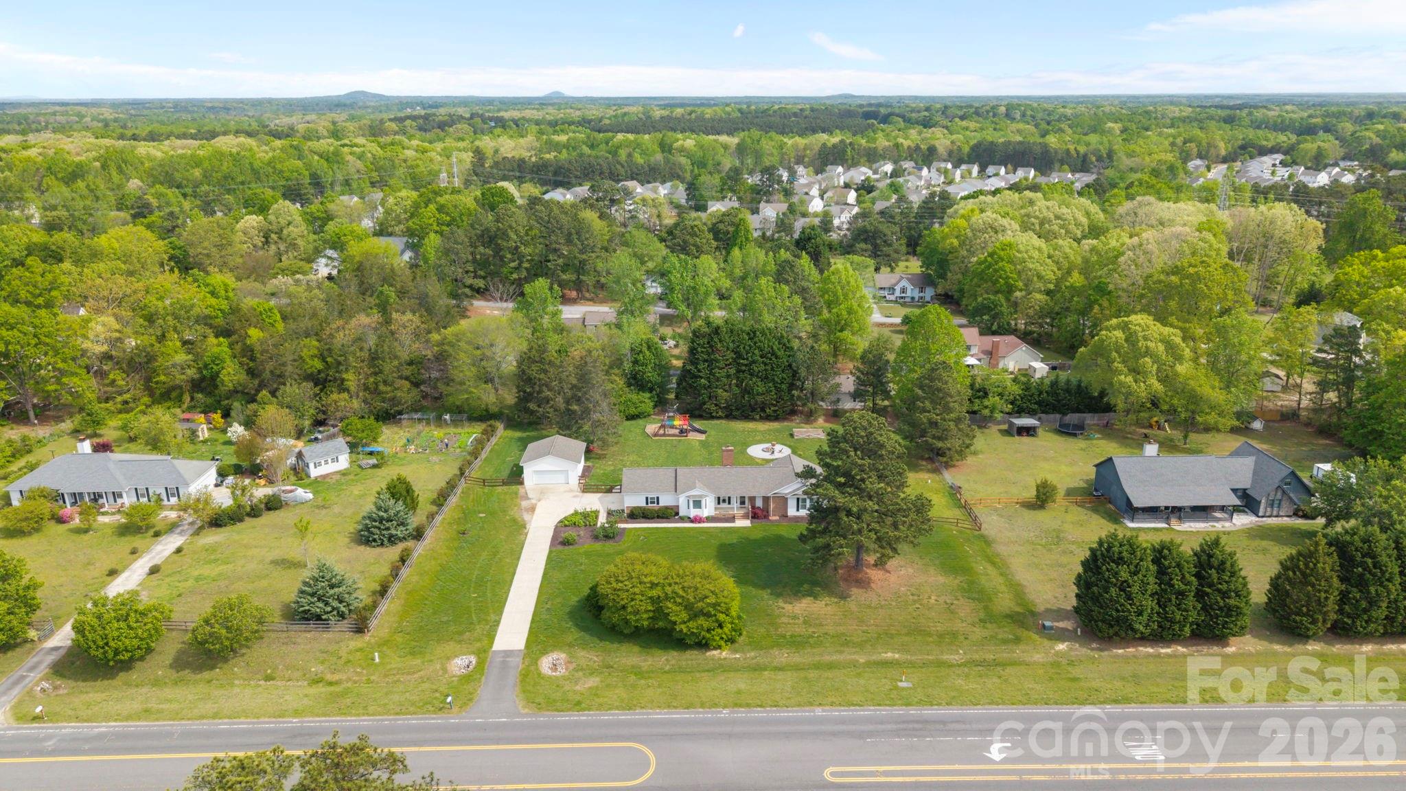 Cameron Acres - Residential