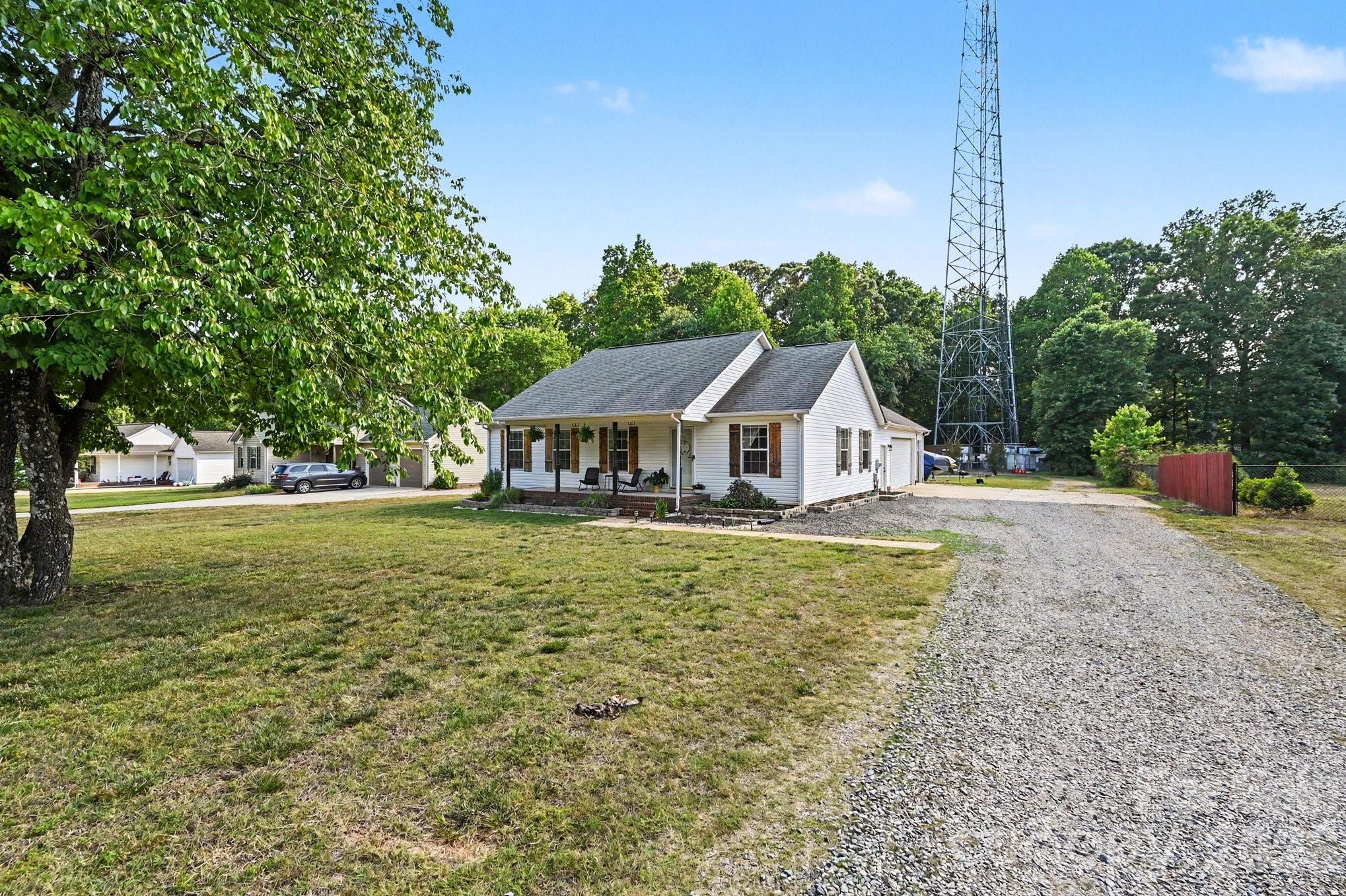 8664 Red Road