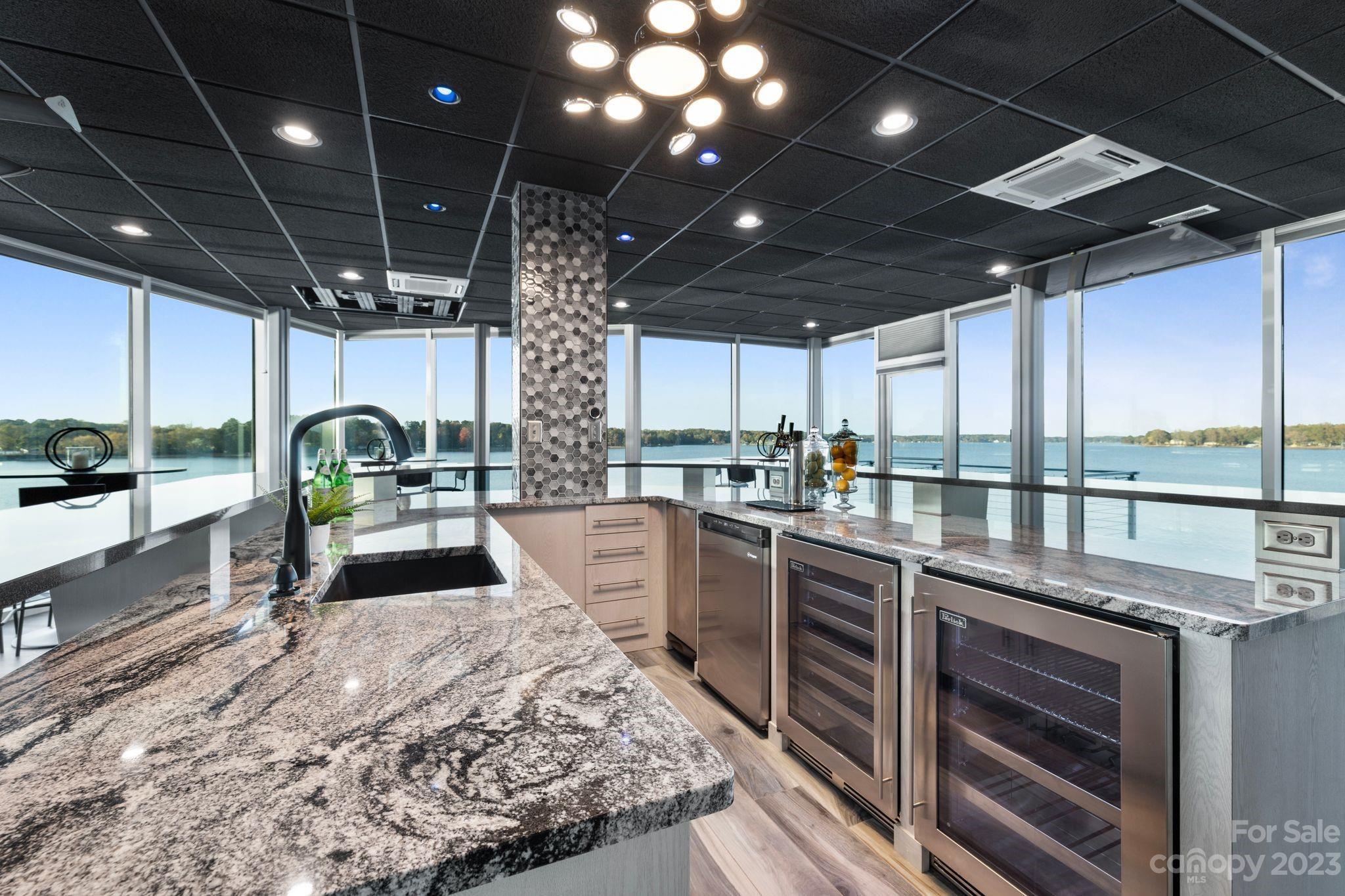 Kiser Island - Residential