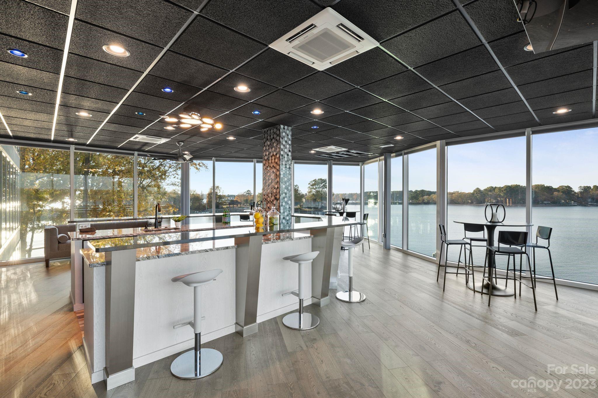 Kiser Island - Residential