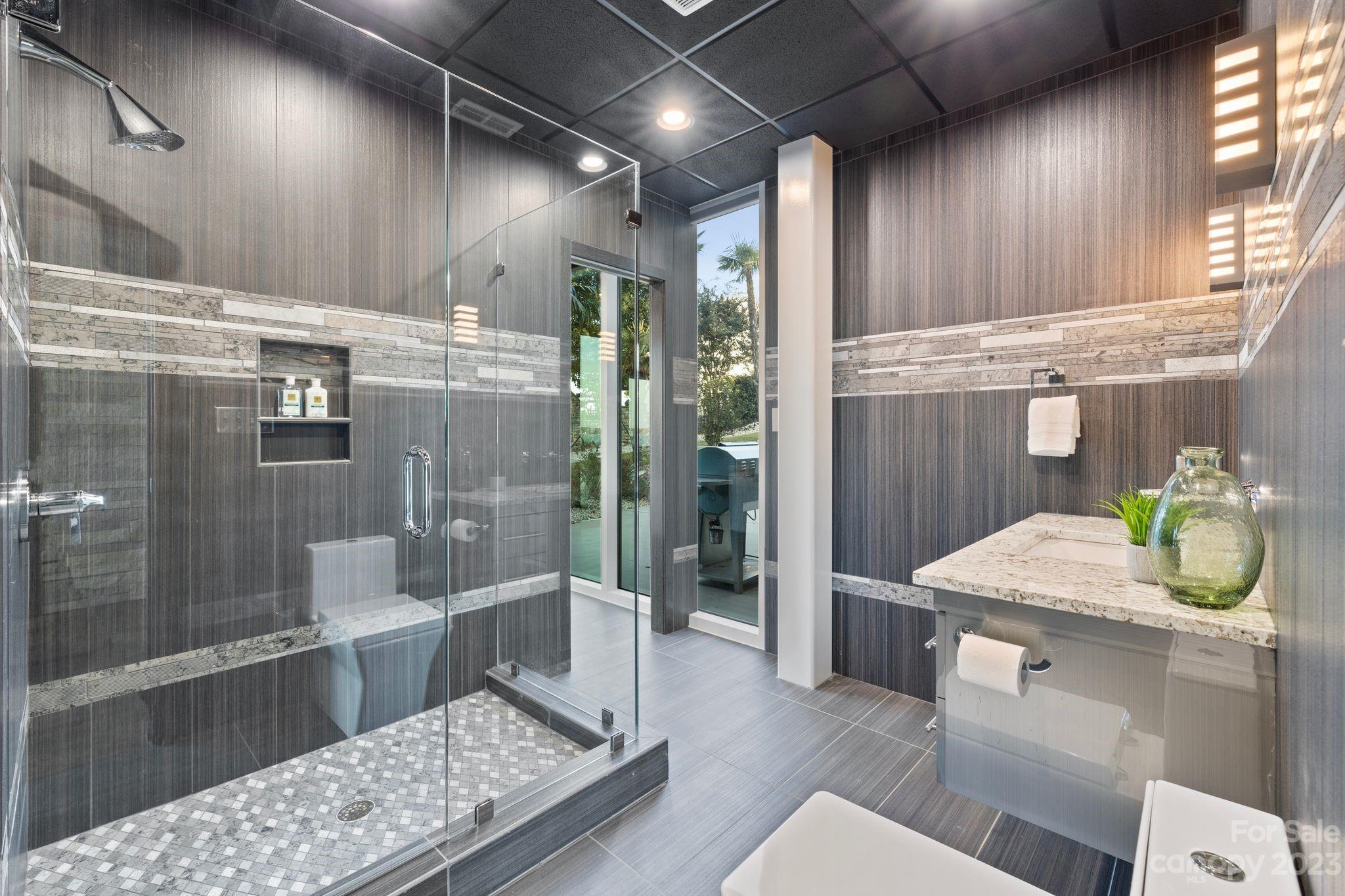 Kiser Island - Residential