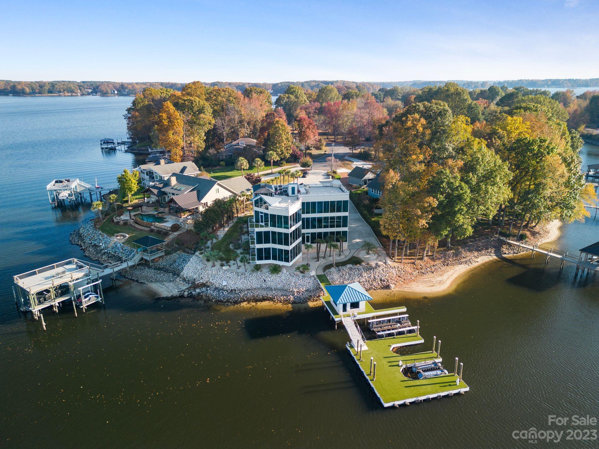 Kiser Island - Residential