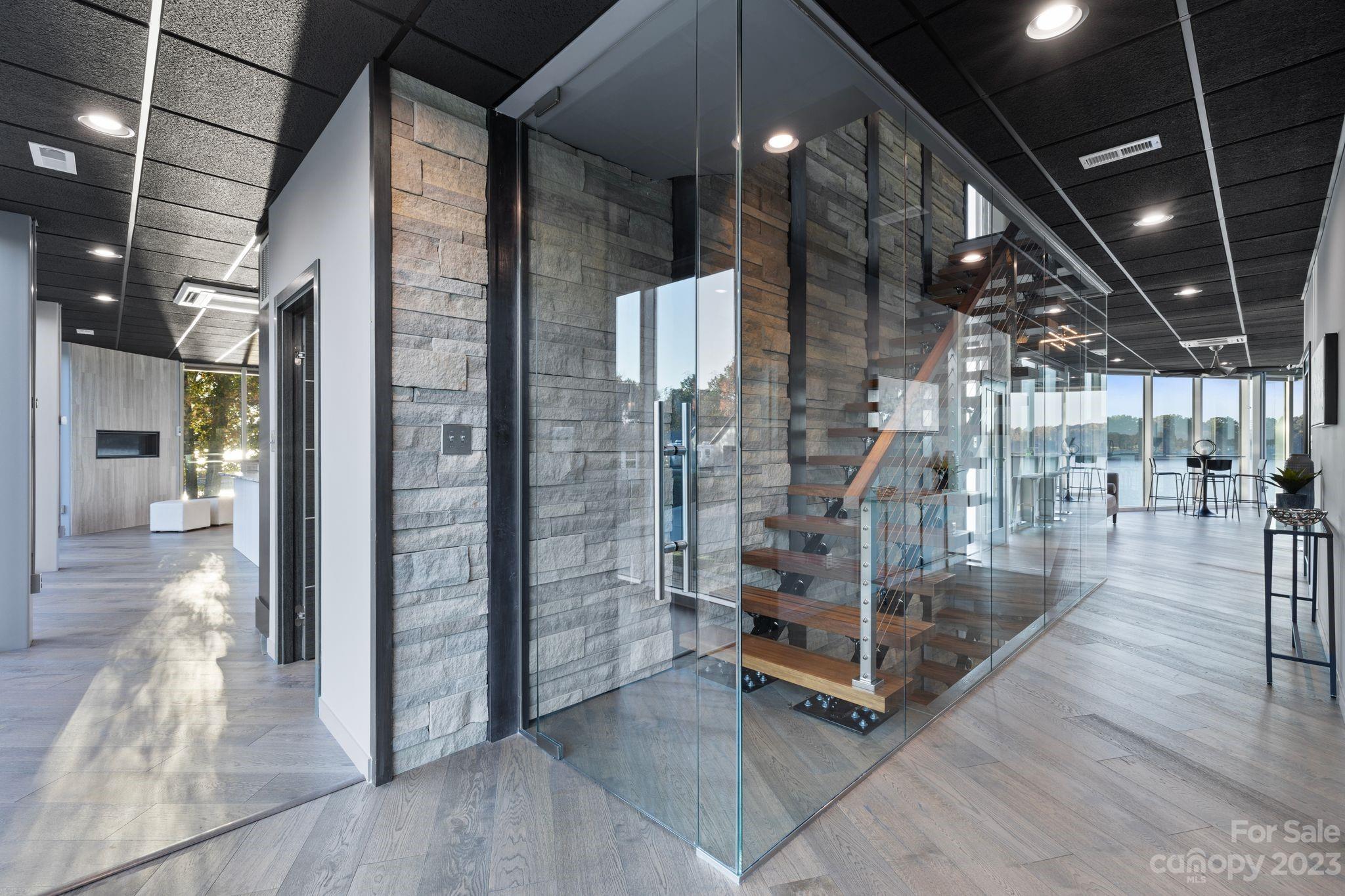 Kiser Island - Residential