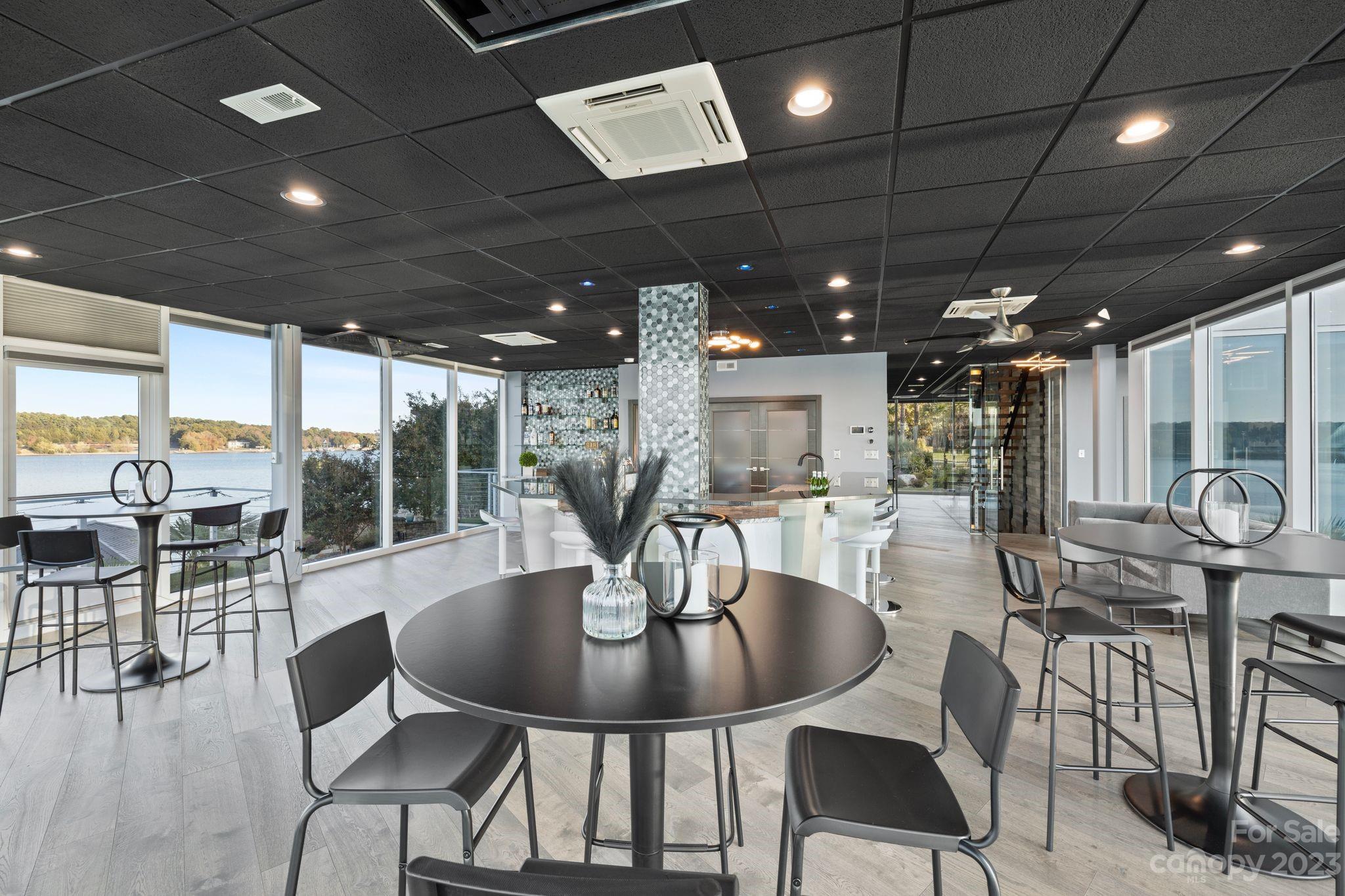 Kiser Island - Residential