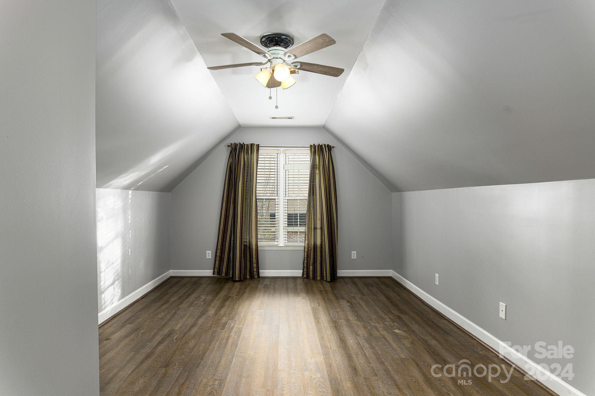 Sherwood Forest - Residential