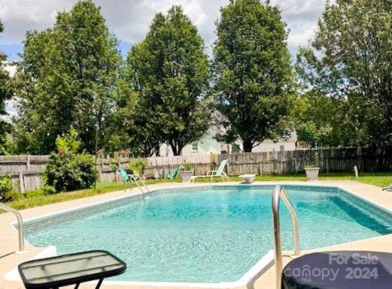 Sherwood Forest - Residential