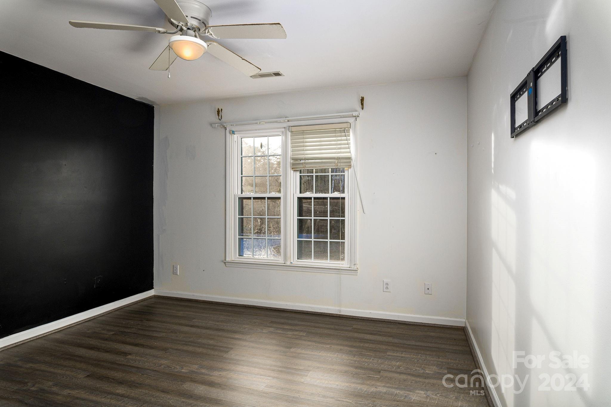 Sherwood Forest - Residential