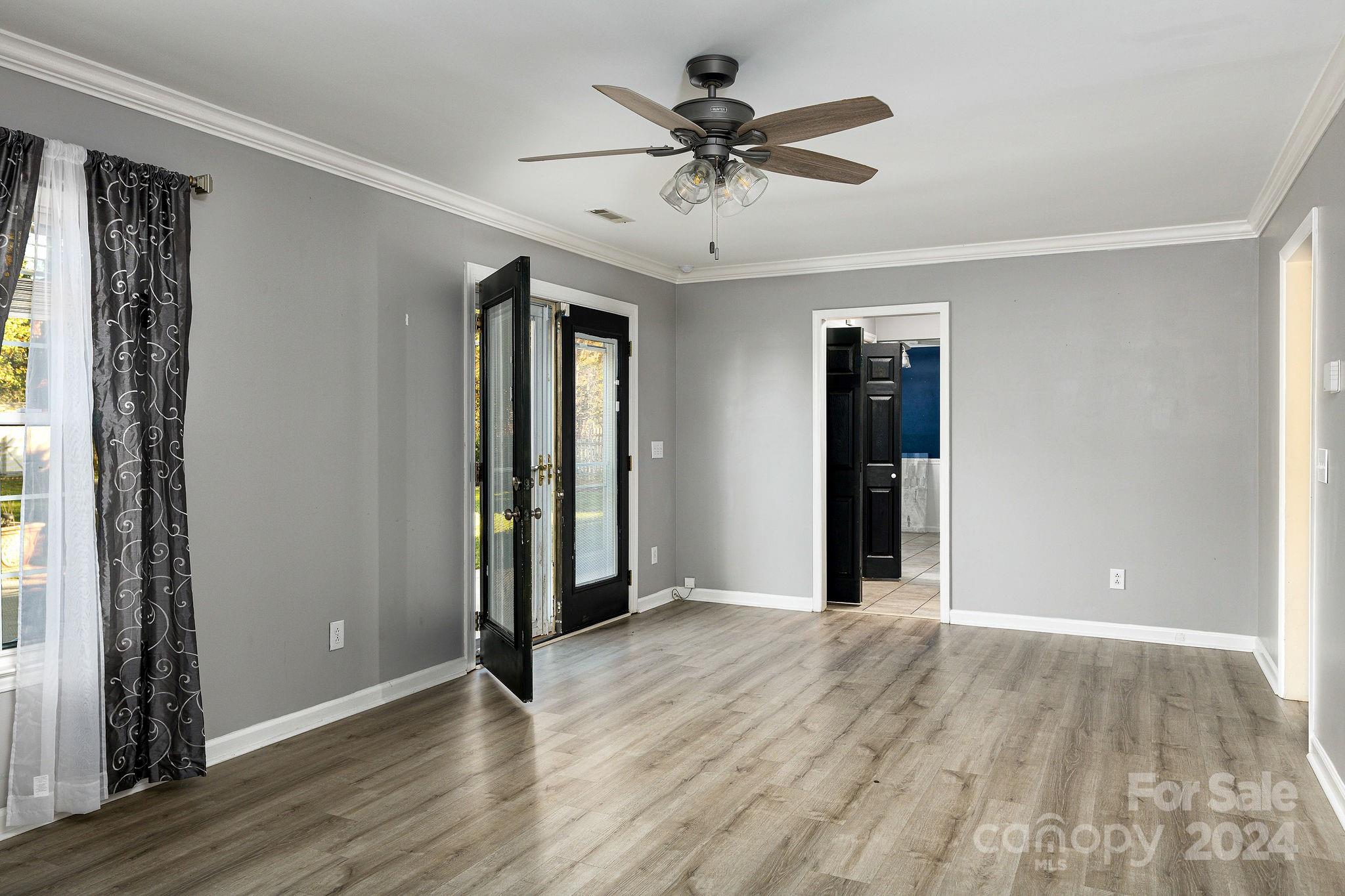 Sherwood Forest - Residential