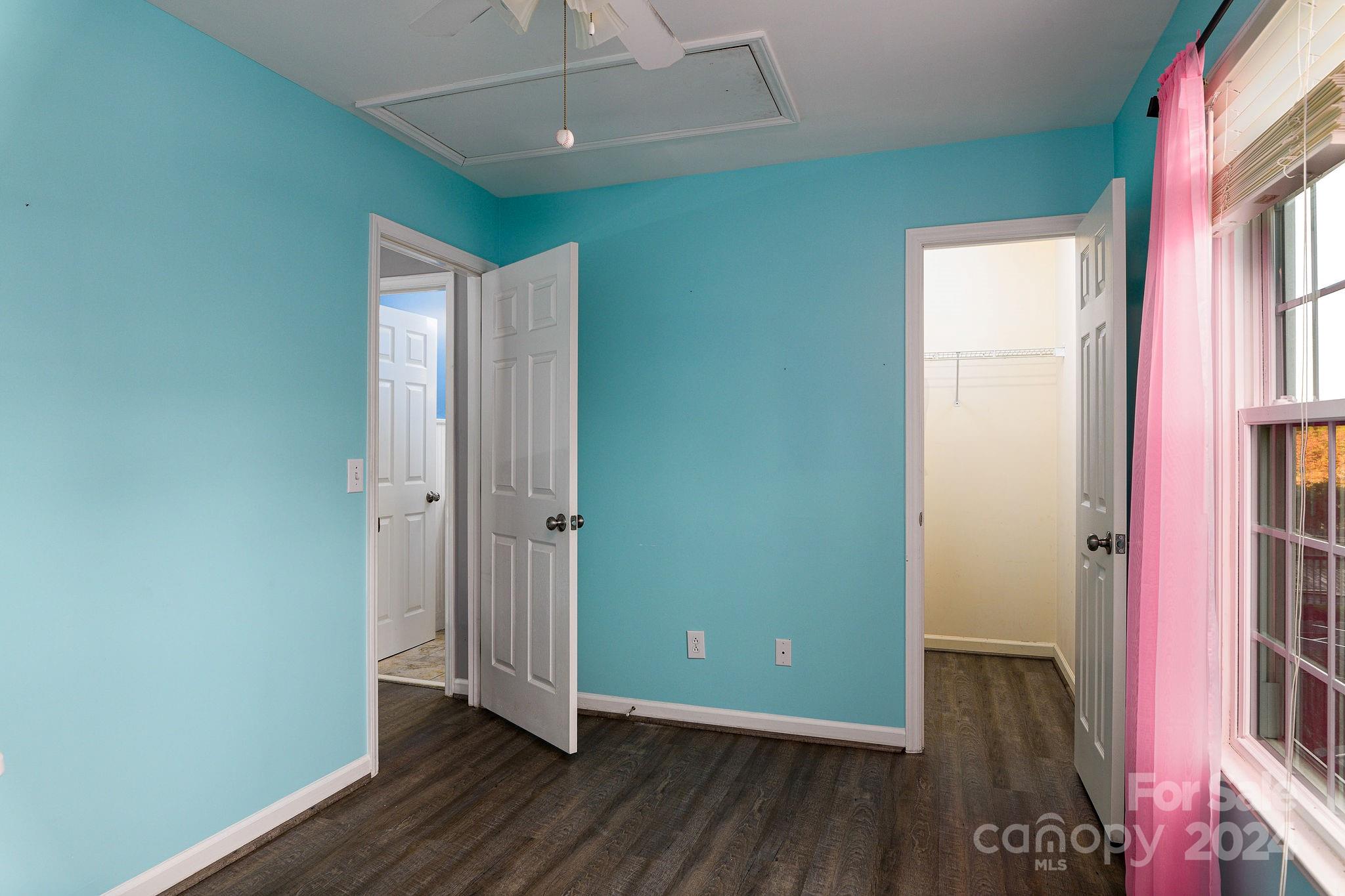 Sherwood Forest - Residential