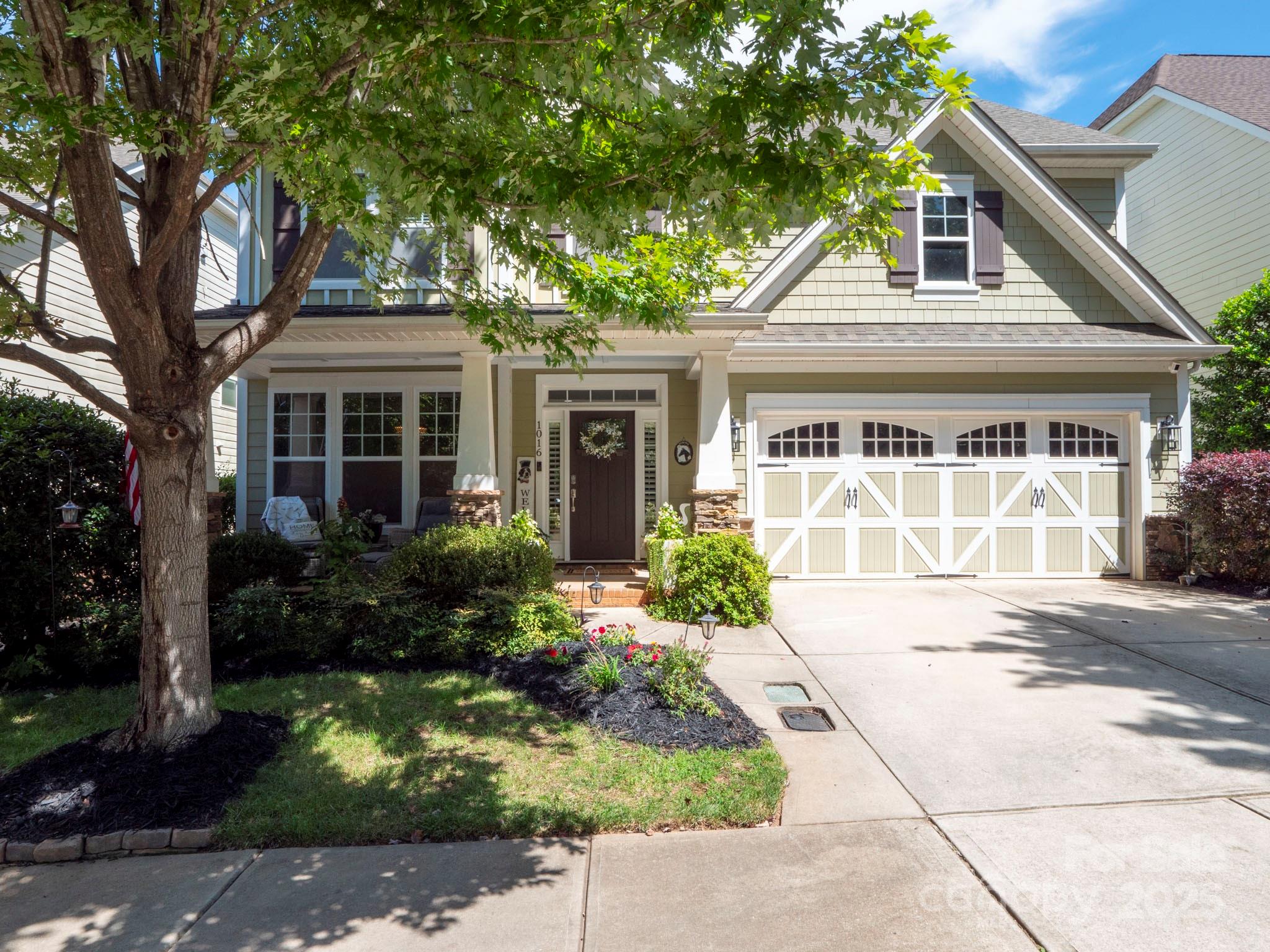 1016 Hamil Ridge Drive