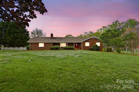 173 Chestnut Grove Road Statesville NC 28625
