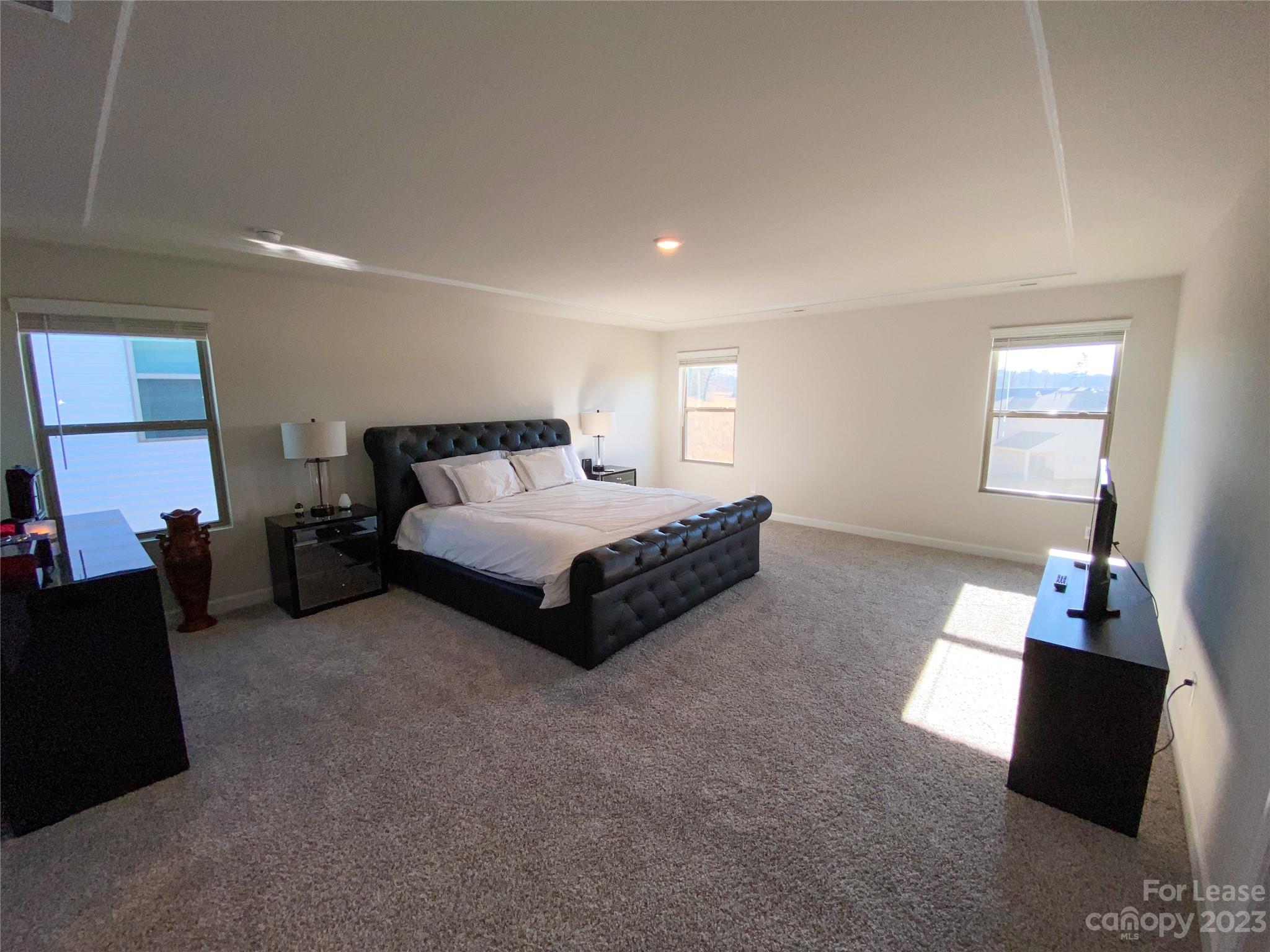 Larkhaven Hills - Residential Lease