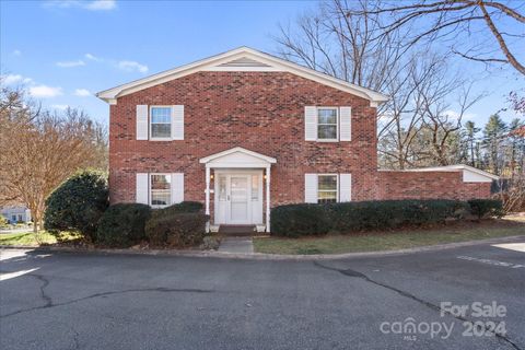 A home in Hendersonville