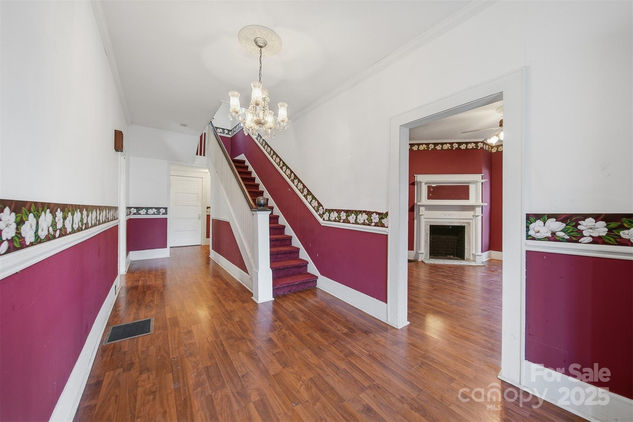 105 2nd Avenue SW