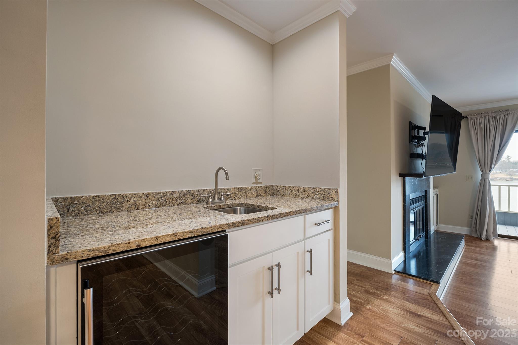 Emerald Point - Residential