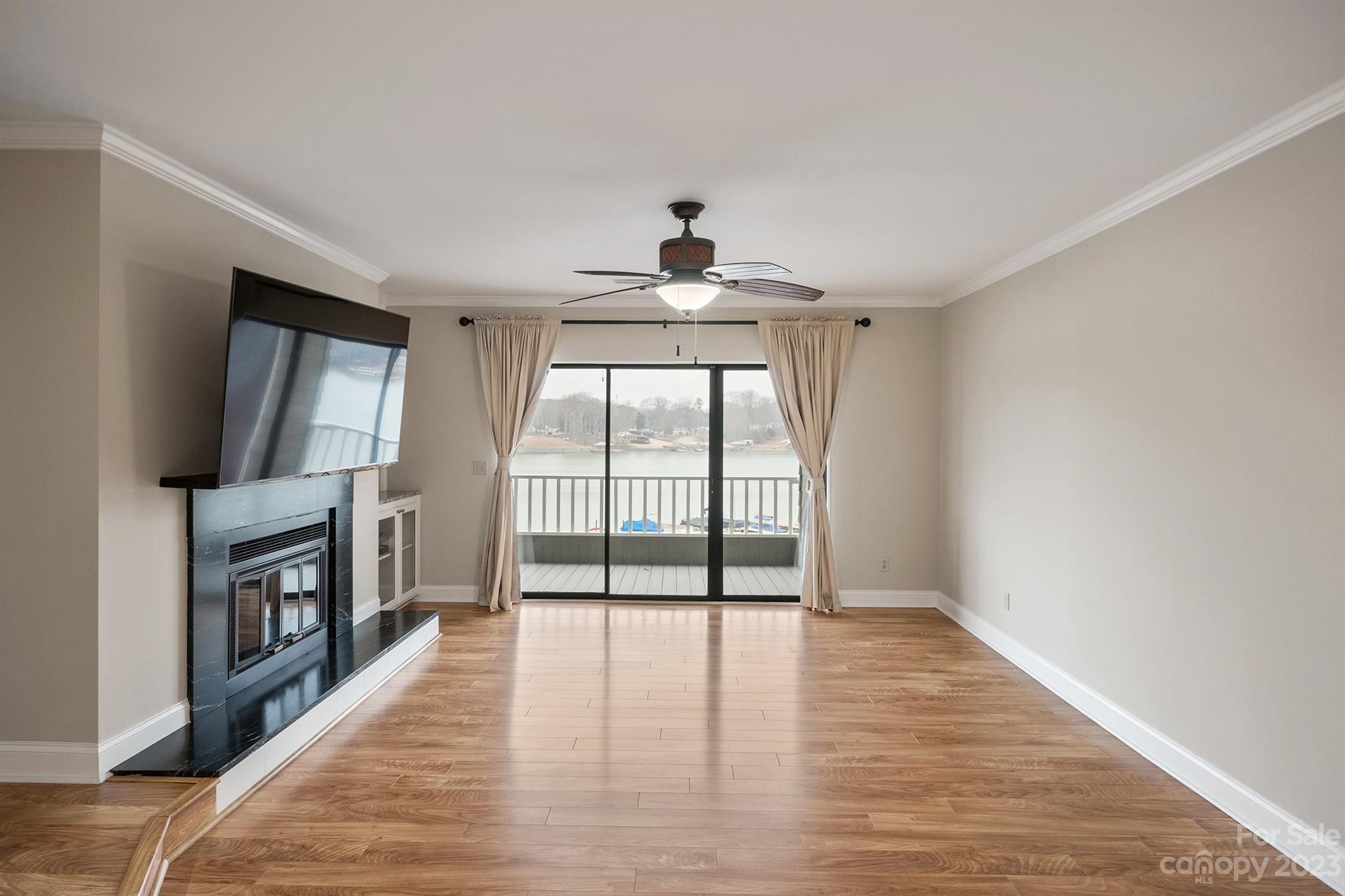 Emerald Point - Residential