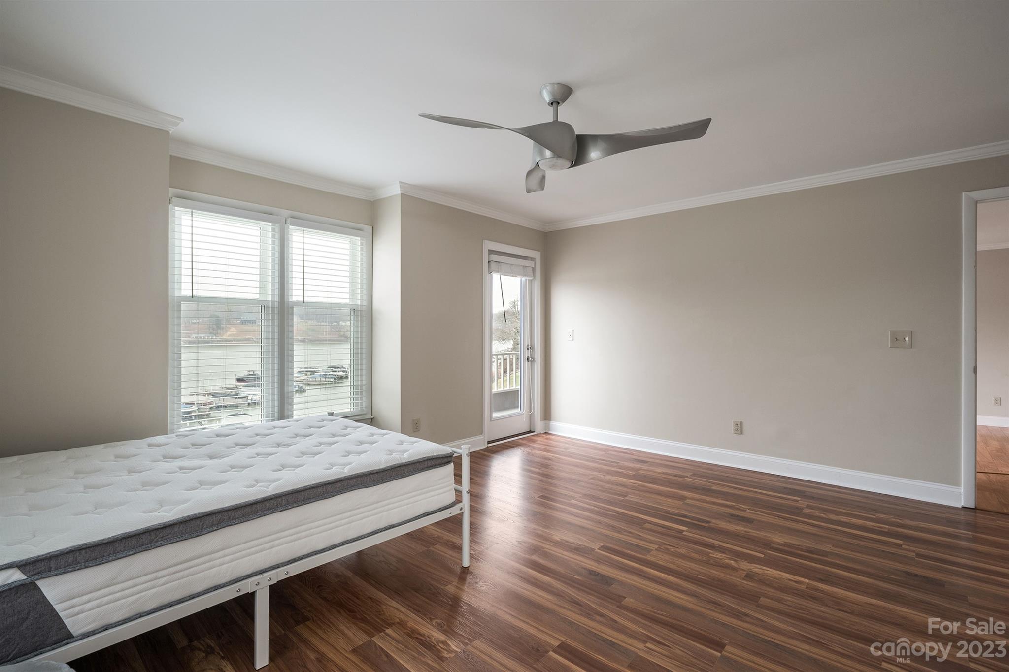 Emerald Point - Residential