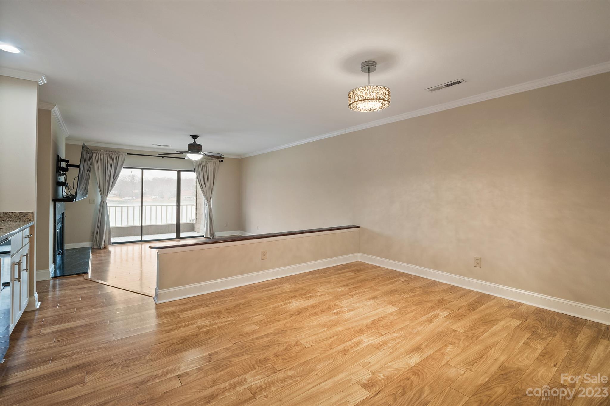 Emerald Point - Residential