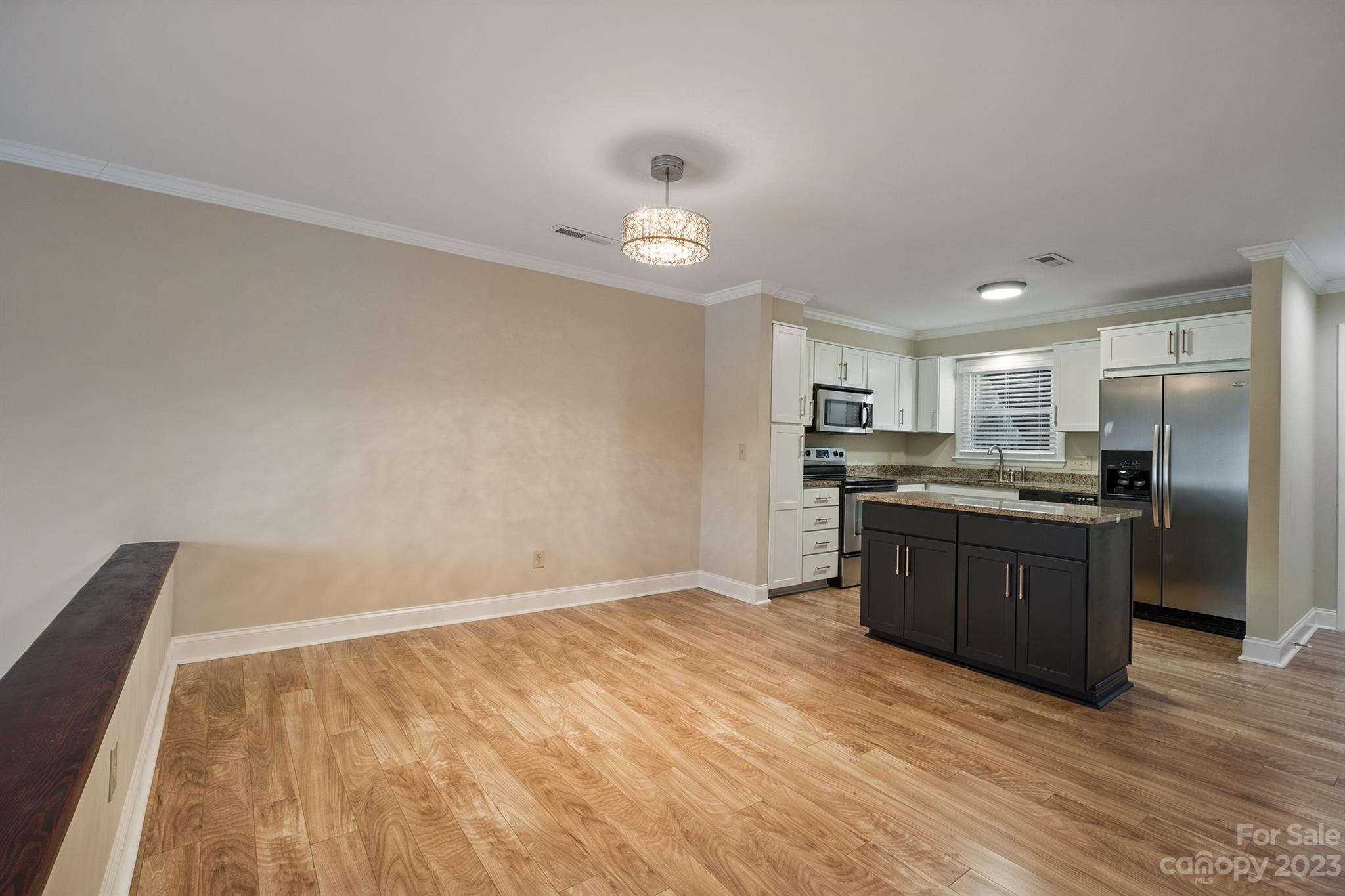 Emerald Point - Residential