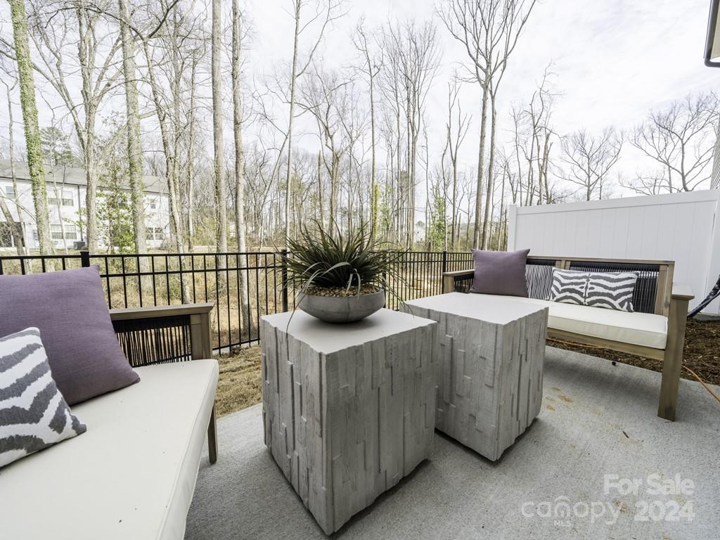 Fifteen 15 Cannon - Residential