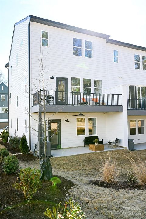 8044 Cedarsmith Court Charlotte NC 28217