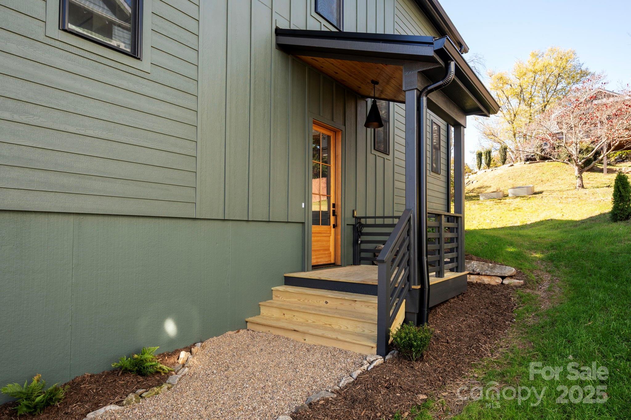 135 Swannanoa Avenue