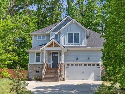 29 Farm Pond Lane Candler NC 28715