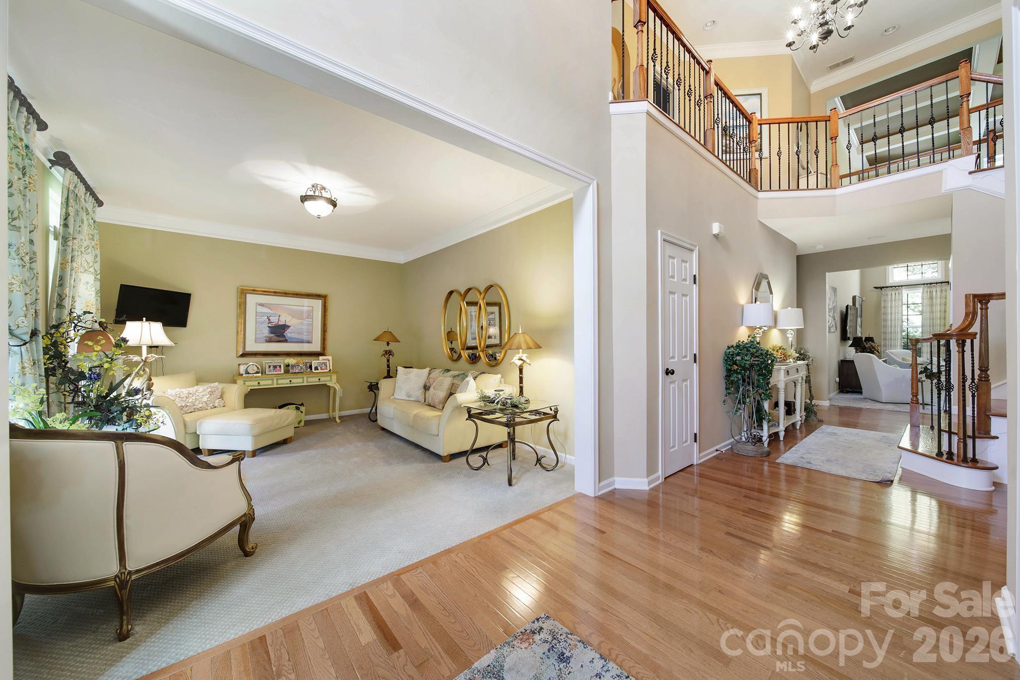 Lakepoint - Residential